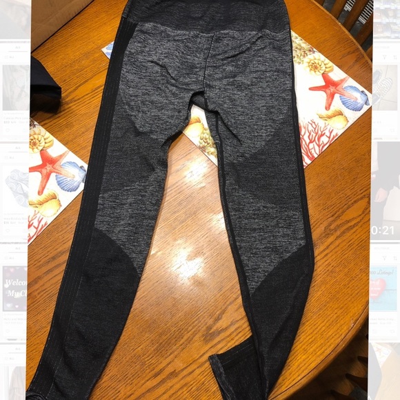 Fabletics Pants - Fabletics Leggings Like New